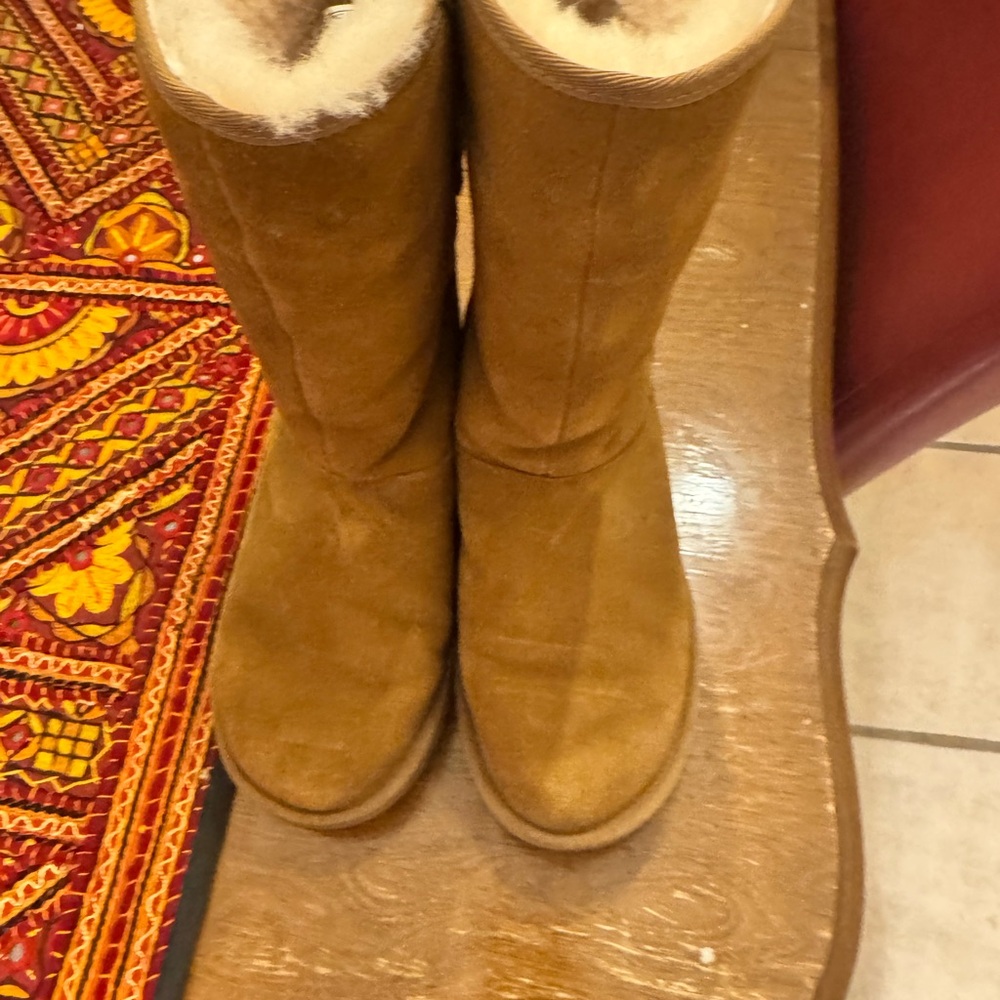 UGG Tan Winter Boots with Plush Lining and Suede Material